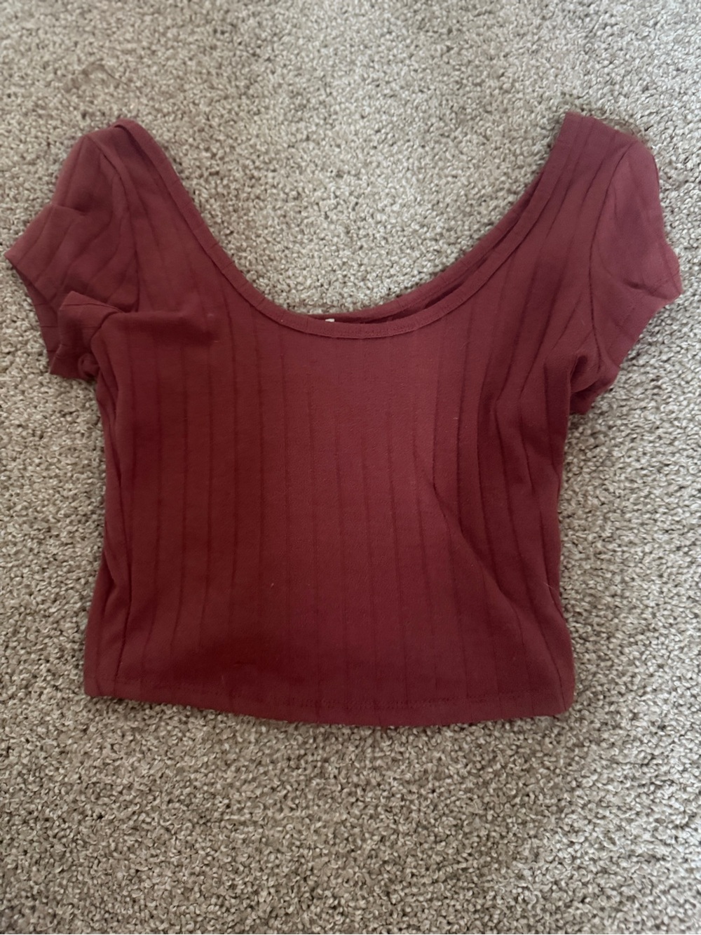 Ribbed Scoop Neck Crop Top - Burgundy